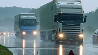 Тежка катастрофа затвори магистрала Тракия