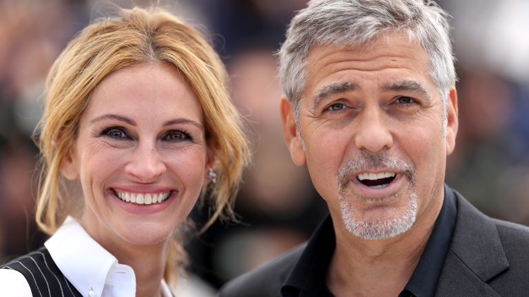 Джордж Клуни и Джулия Робъртс завладяха Кан (СНИМКИ)