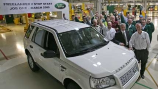 Land Rover с първия SUV в света със Start-Stop система