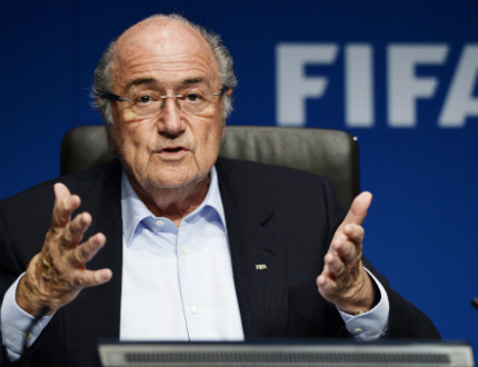 Блатер, Платини и Валке отстранени от ФИФА за 90 дни