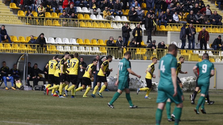 Играчите и треньорите на Ботев (Пловдив) се включват в празненствата за 106-годишнината на клуба