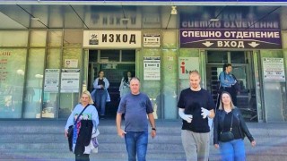Пострадалите при пожара в Кочани настанени в УМБАЛ Свети Георги