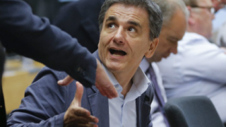 Гърция и кредиторите се договориха за третата спасителна програма