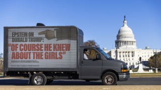 Защо няма обвинени по файловете "Епстийн"?