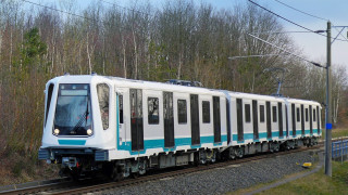 БДЖ ще осигури над 8 000 допълнителни места във влаковете