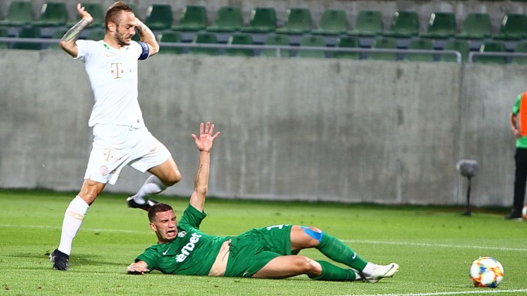 Лудогорец - Ференцварош 2:3, Моци е изгонен