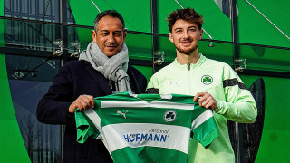 Нападателят от български произход Лукас Петков вкара гол и подаде