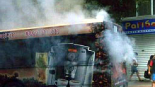 Градски автобус се запали в Пловдив 
