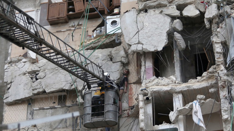 Разрушения в Идлиб след земетресението