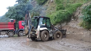Започва укрепването на свлачището по пътя към Ситово