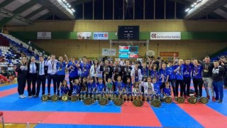 Изключително силно се представиха родните кикбоксови клубове които участваха на