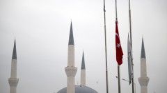 Самолетът на началника на генщаба на Либия се разби край Анкара