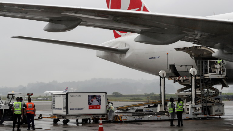 Бразилия получи 120 000 дози от китайската ваксина