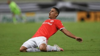 Шампионът Лудогорец е пред привличането на бразилски нападател Футболистът Кайо Видал