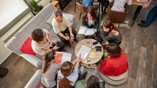 Запознайте се със Силвена Богоева Тя е ръководител Бизнес отдел