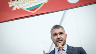 Валери Божинов: Живях с мисълта да стана като Стоичков