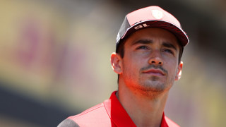 Пилотът на Ферари Шарл Льоклер много трудно прие поредното си