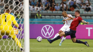 Нападателят на Барселона Мартин Брайтуайт ще премине в клуб от