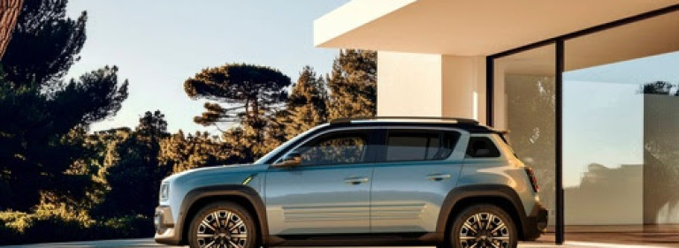 Renault 4 E-Tech electric