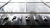  Шефът на Pfizer продал 60% от акциите си 