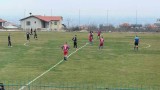 Треньор псува и замеря с бутилки с вода играчите си в дубъла на Локомотив (Пловдив)