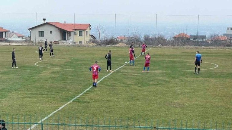 Локомотив (Пловдив) защити треньора на дубъла