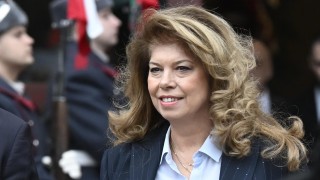България има първата си жена президент Нещо изключително напредничаво за