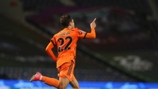 Федерико Киеза прие тежко отпадането на Ювентус от Порто на 1 8 финала