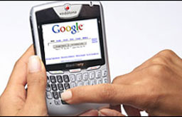 Мобилни гиганти готвят таен съперник на Google
