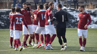 Септември (София) загря за старта на Втора лига с внушителна победа