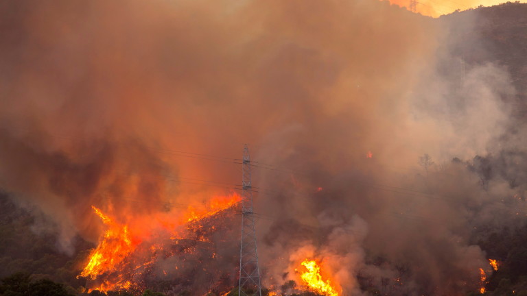 Площта на горския пожар на испанския остров Гран Канария, автономна