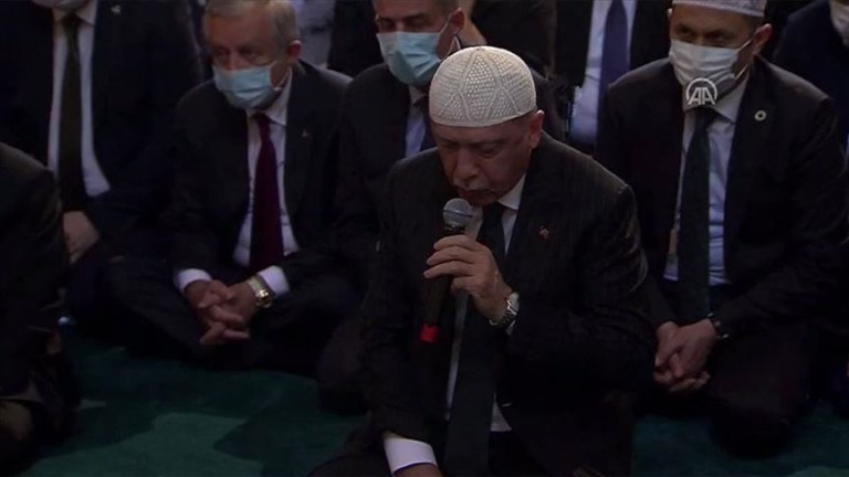 Президентът на Турция Реджеп Ердоган заяви, че Голямата Джамия Света
