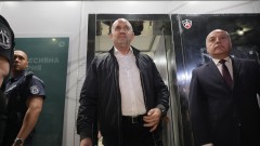 Вписаха "Прогресивна България" в регистъра на политическите партии