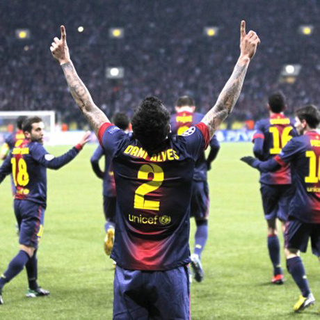 Дани Алвеш се предложи на ПСЖ