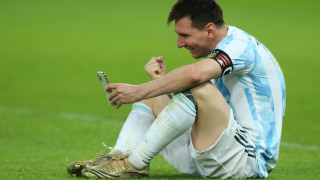 Тотнъм е отправил изненадваща оферта към Лионел Меси след като