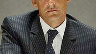 И Саркози се кандидатира за президент на Франция