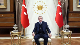 Бивш турски вътрешен министър и заместник председател на парламента е сформирал
