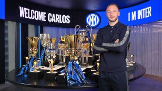 Интер обяви официално привличането на левия бек на Монца Карлос