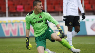 Италианският хегемон Ювентус е фаворит за подписа на вратаря на