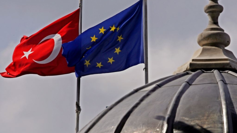 Турция в ЕС означавало тя да присъедини Европа, а не Европа - Турция, обяви ВМРО