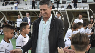 Легендата на Локомотив Едуард Ераносян празнува рожден ден днес Бившият