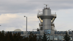 Пътнически самолет не успя да кацне в София и се върна в Полша