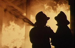 Фас в асансьорна шахта причина за огнения ад в Бургас