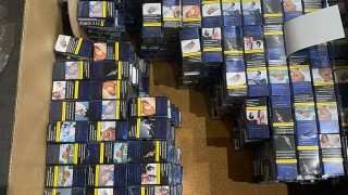 Митничари задържаха 131 500 къса 6575 кутии цигари в куриерска