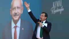 Ново дело за корупция надвисва над популярния опозиционен кмет на Истанбул