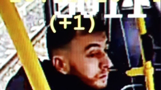 Полицията на Холандия разпространи снимка на предполагаемия нападател в град