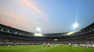 Още един футболист на Фейенорд даде положителен резултат за COVID 19