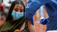 Еквадор иска да произвежда руската ваксина срещу коронавируса