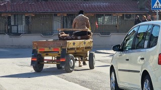 Каруца блъсна две деца в Средец съобщава БНТ Инцидентът е станал