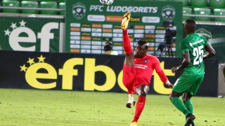 13 отбора преодоляха втория квалификационен кръг за групите на Шампионската